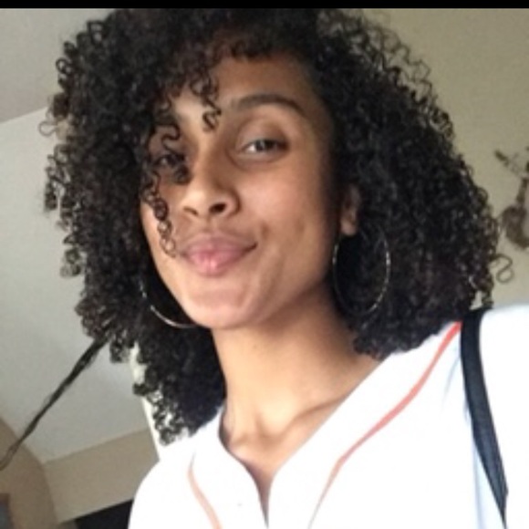 Meet your Posher, Briyana - Picture 1 of 1